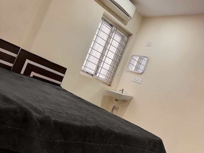 Premium 3-Sharing Room